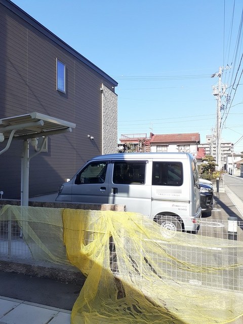 17/26 駐車場