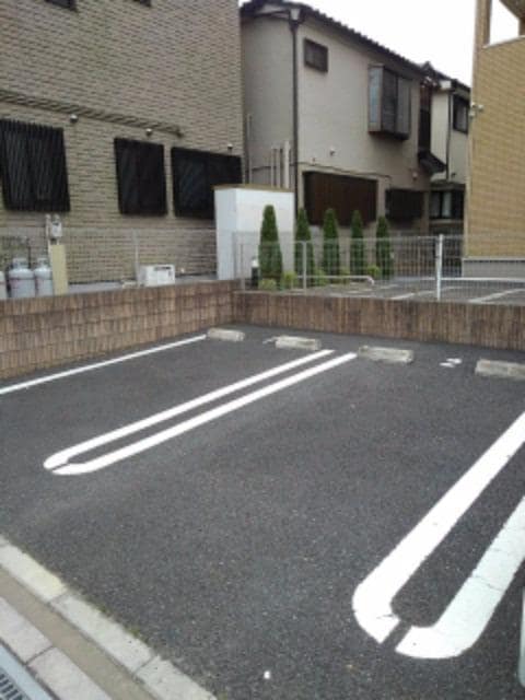 2/8 駐車場