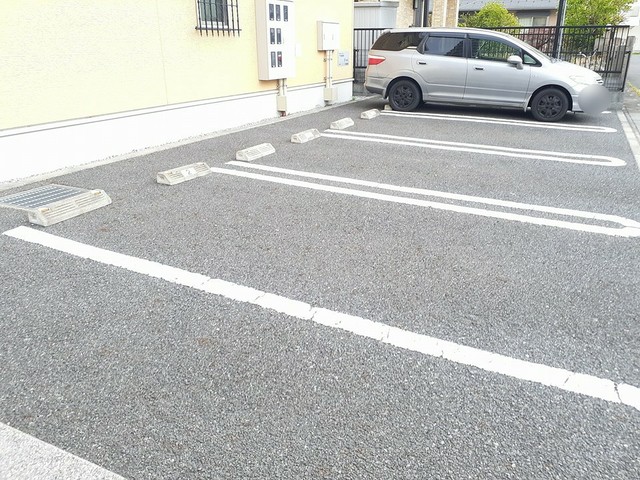 14/20 駐車場