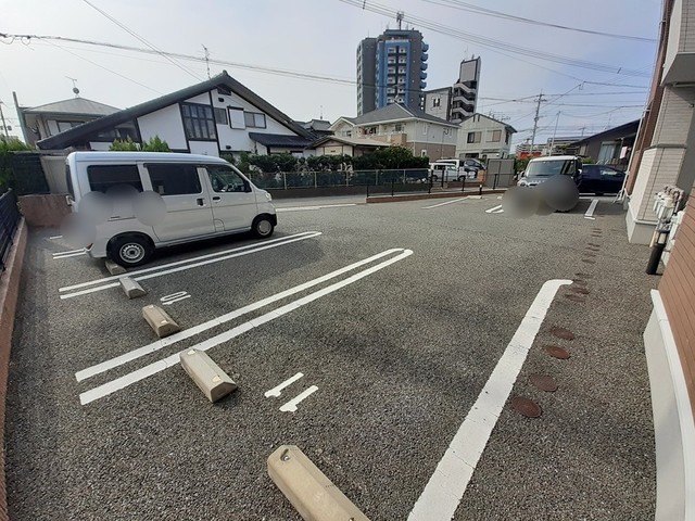 14/20 駐車場