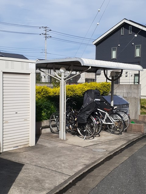 2/4 駐車場