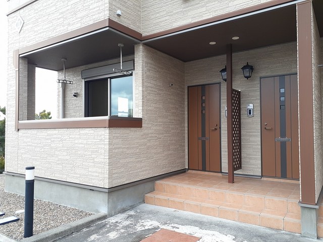 14/20 エントランス