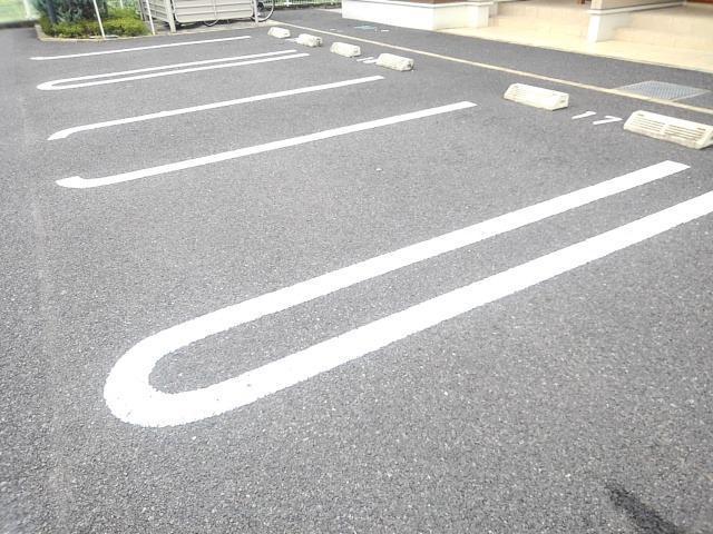 14/22 駐車場