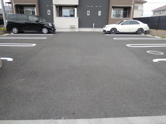 2/11 駐車場