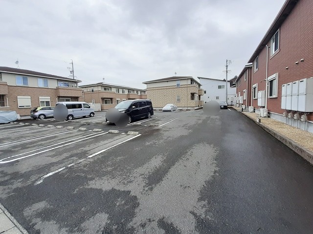 14/20 駐車場