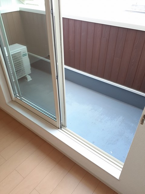 20/30 バルコニー