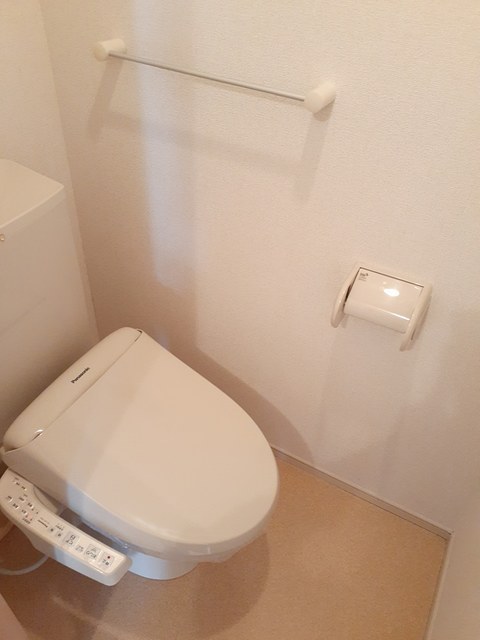 16/30 トイレ
