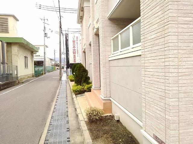 13/20 エントランス