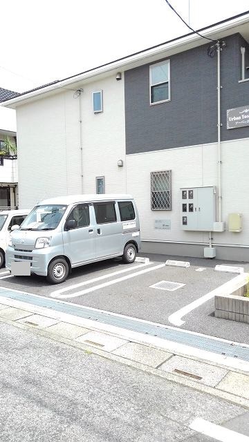 14/15 駐車場