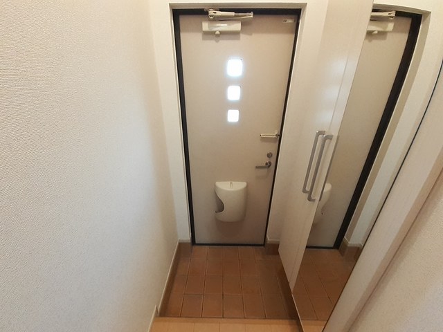 6/20 玄関