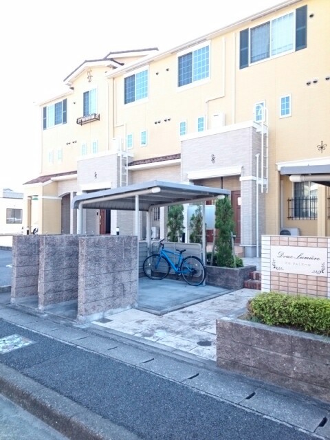 14/20 エントランス