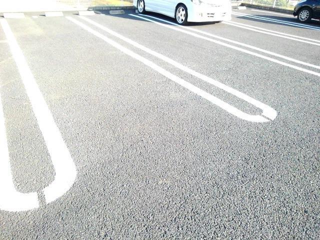 14/20 駐車場