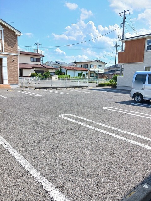 14/20 駐車場