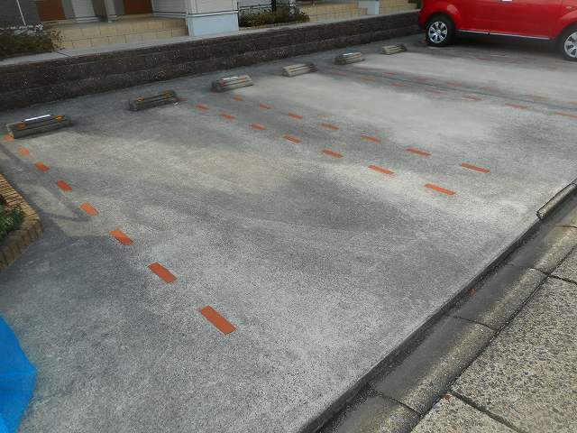 14/21 駐車場