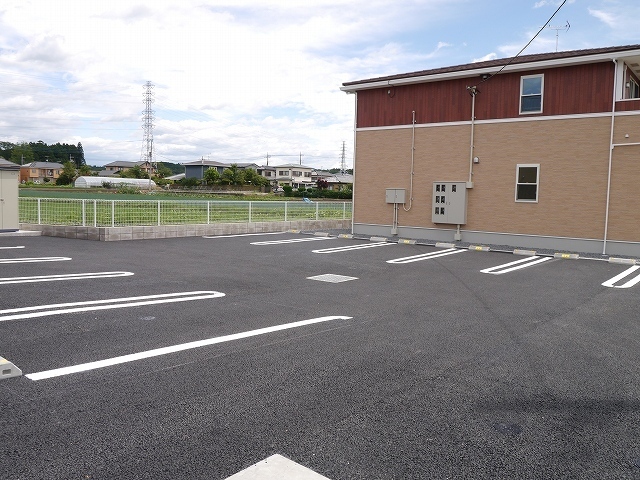7/13 駐車場