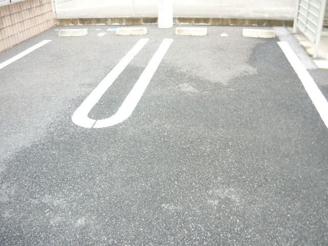 14/22 駐車場