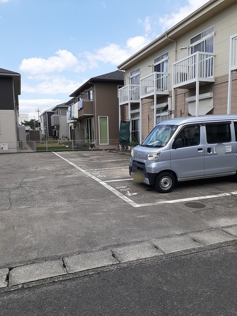 14/22 駐車場