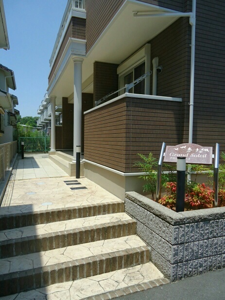 14/24 エントランス