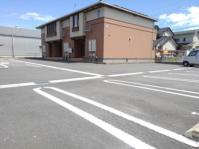 14/20 駐車場