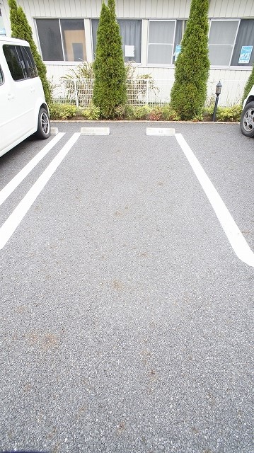 14/22 駐車場