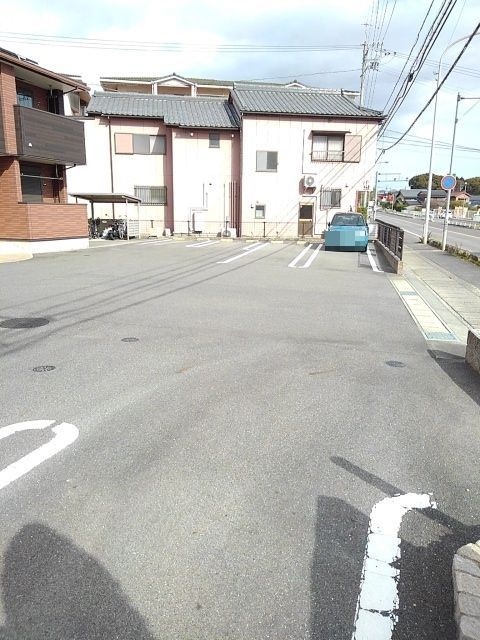 2/8 駐車場