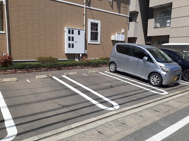 2/8 駐車場