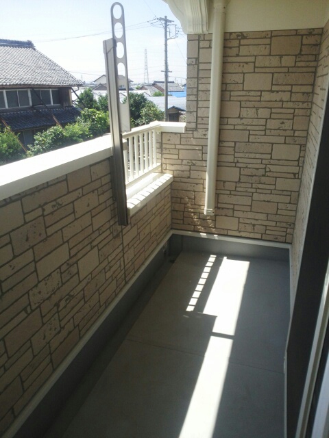 13/23 バルコニー
