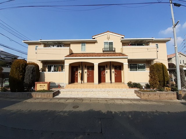 13/20 エントランス