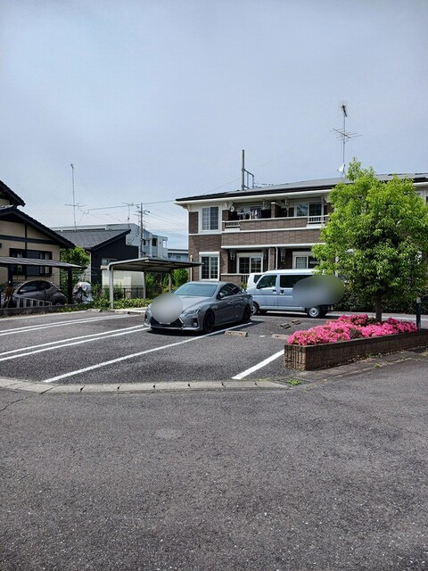 2/8 駐車場