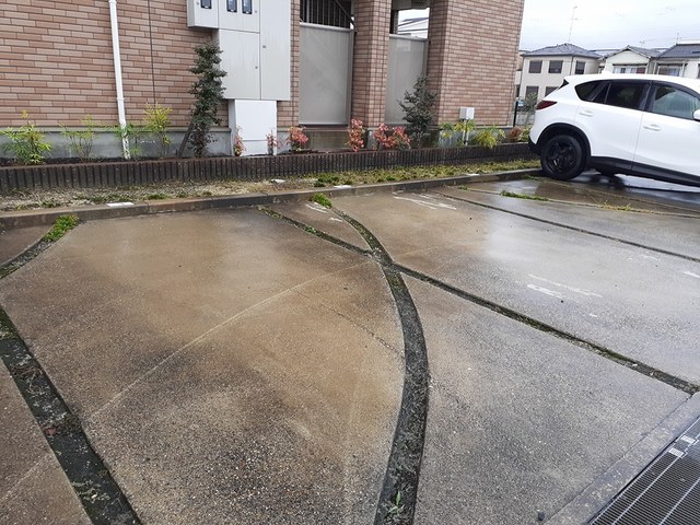 14/20 駐車場