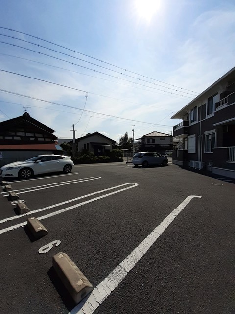 2/17 駐車場