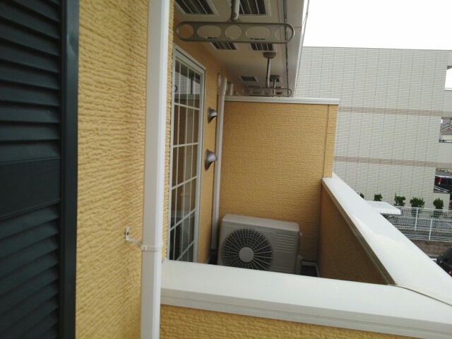 13/20 バルコニー