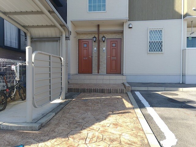 13/20 エントランス