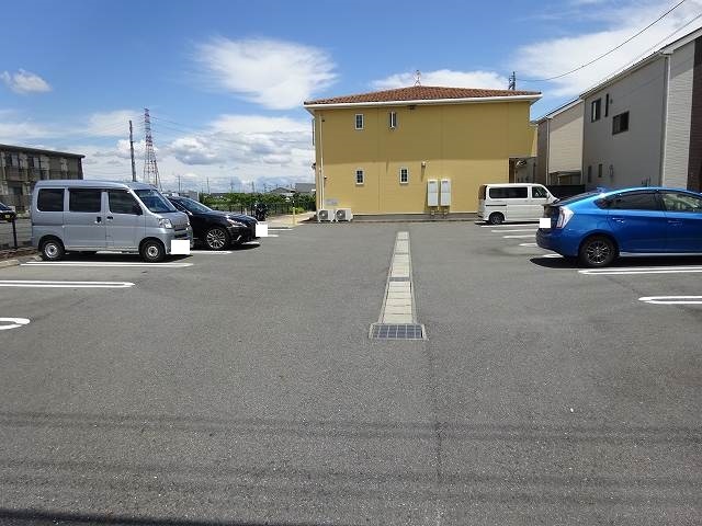14/20 駐車場