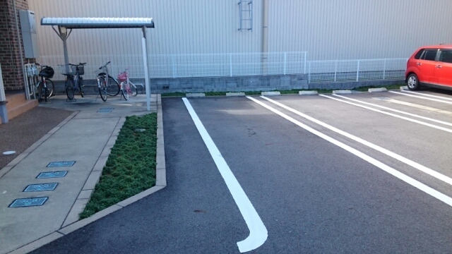 14/20 駐車場