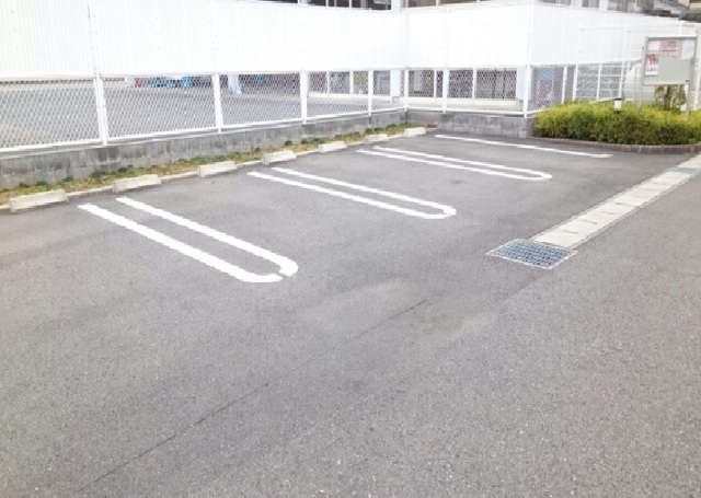 14/20 駐車場