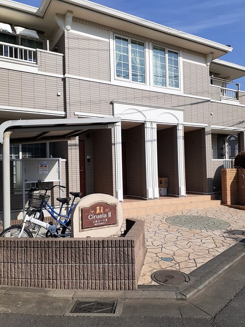 14/20 エントランス