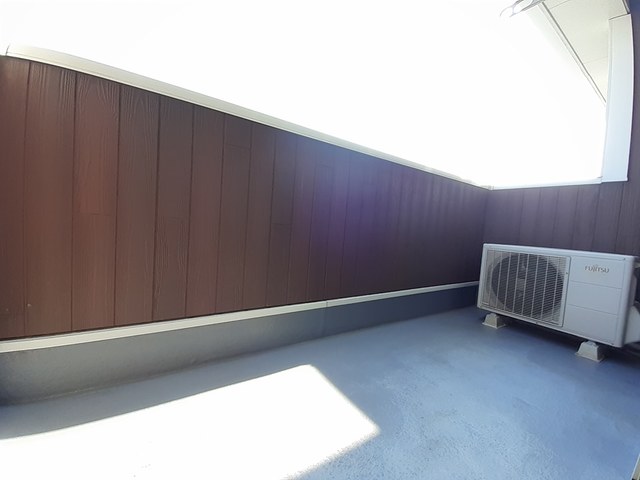 25/30 バルコニー