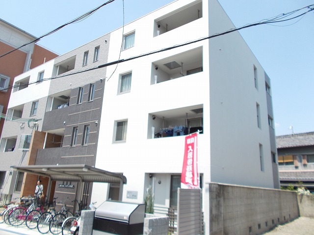 1/24 外観