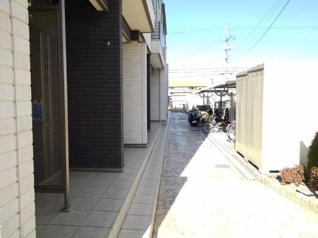 13/20 エントランス