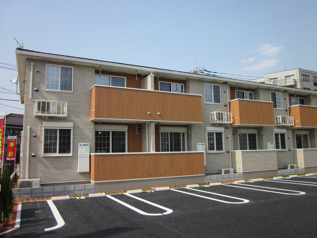 27/30 駐車場