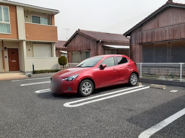 14/20 駐車場