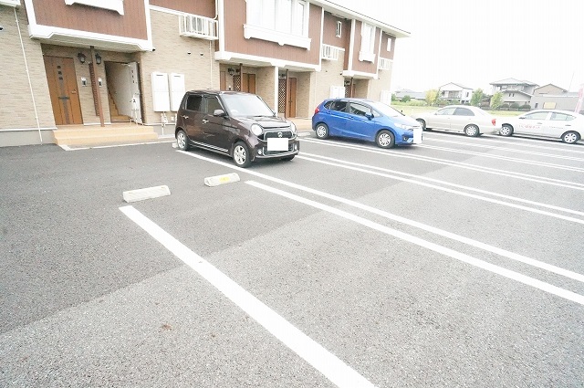 2/8 駐車場