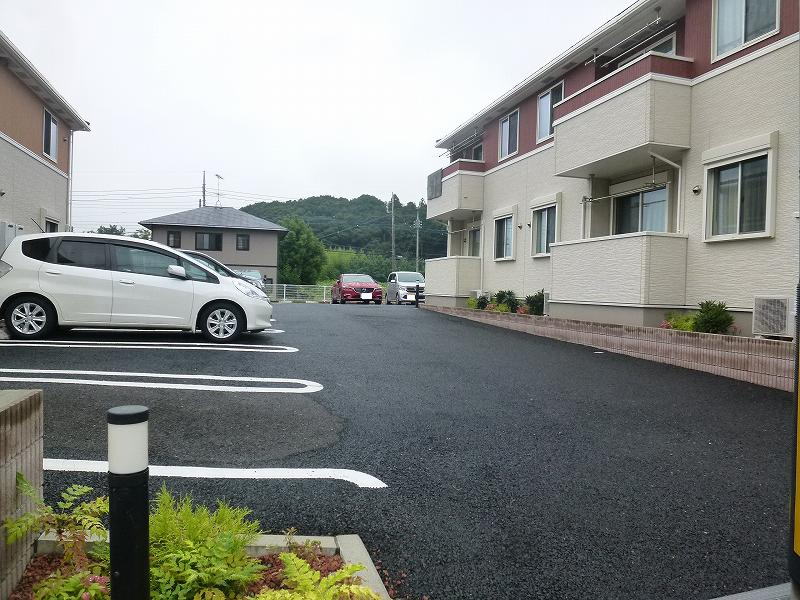 14/20 駐車場