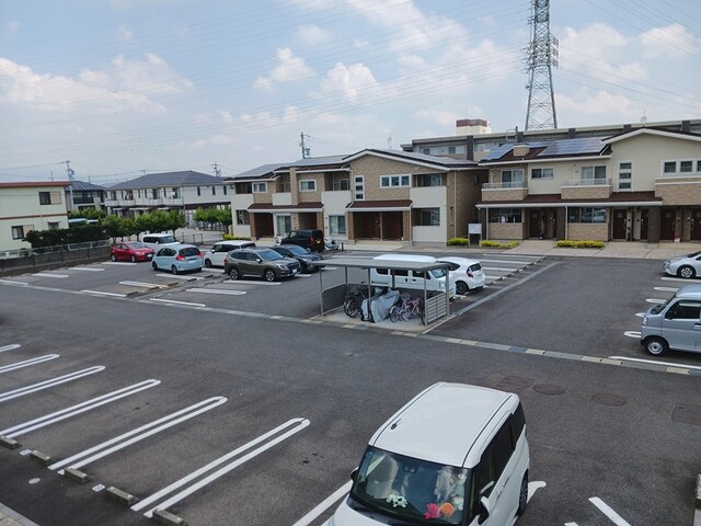 14/22 駐車場
