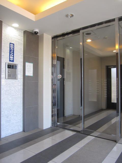 14/22 エントランス