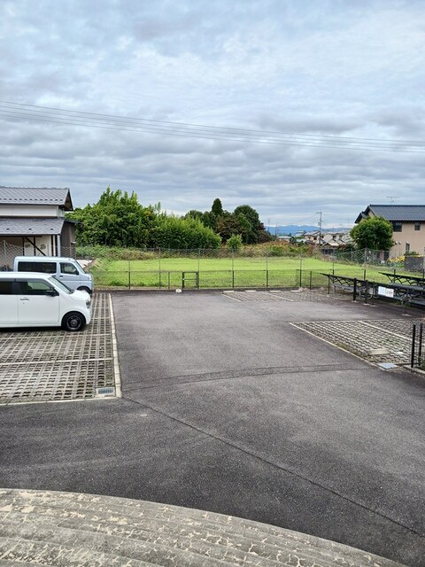 2/12 駐車場
