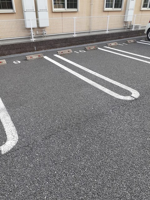 14/20 駐車場