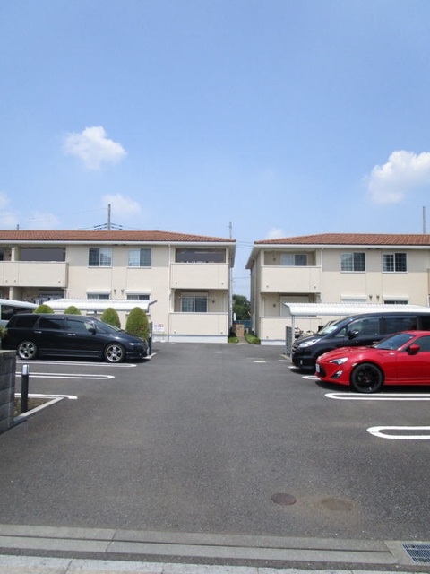 2/8 駐車場