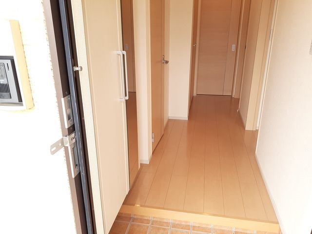 6/22 玄関